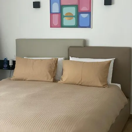 Zeta فندق مبيت وإفطار كازيرتا