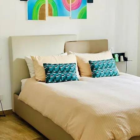 Zeta فندق مبيت وإفطار 4*